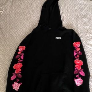 Black pink vs flower 🌺 hoodie NWOT✨